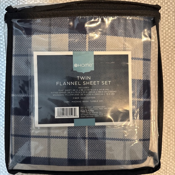 NWT Home Target 100% Cotton Plaid Heavyweight Flannel Twin Sheet Set in Blue - Picture 5 of 6
